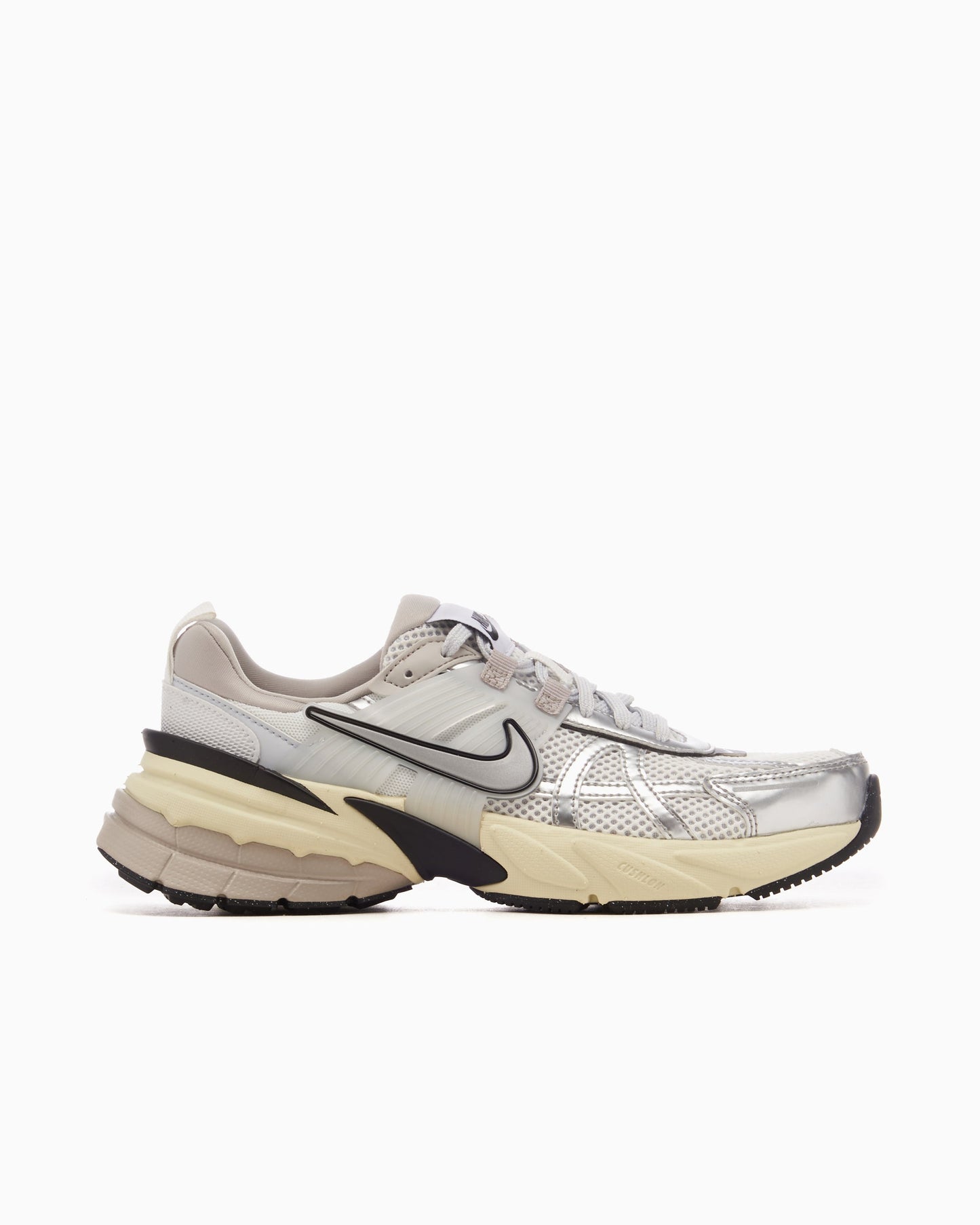 Nike Women's V2K Run